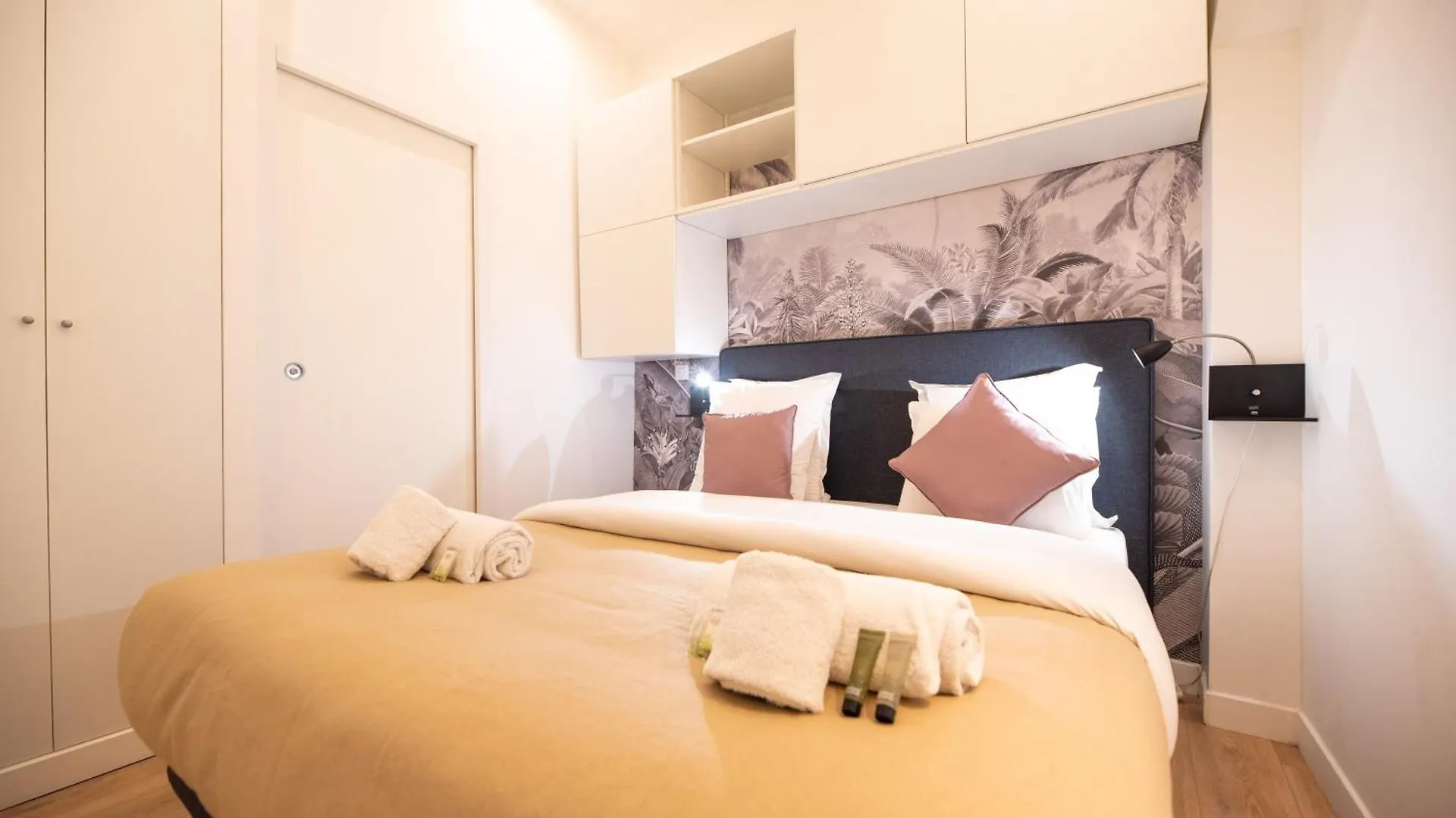 Apartment Beautiful In Saint Germain Des Pres